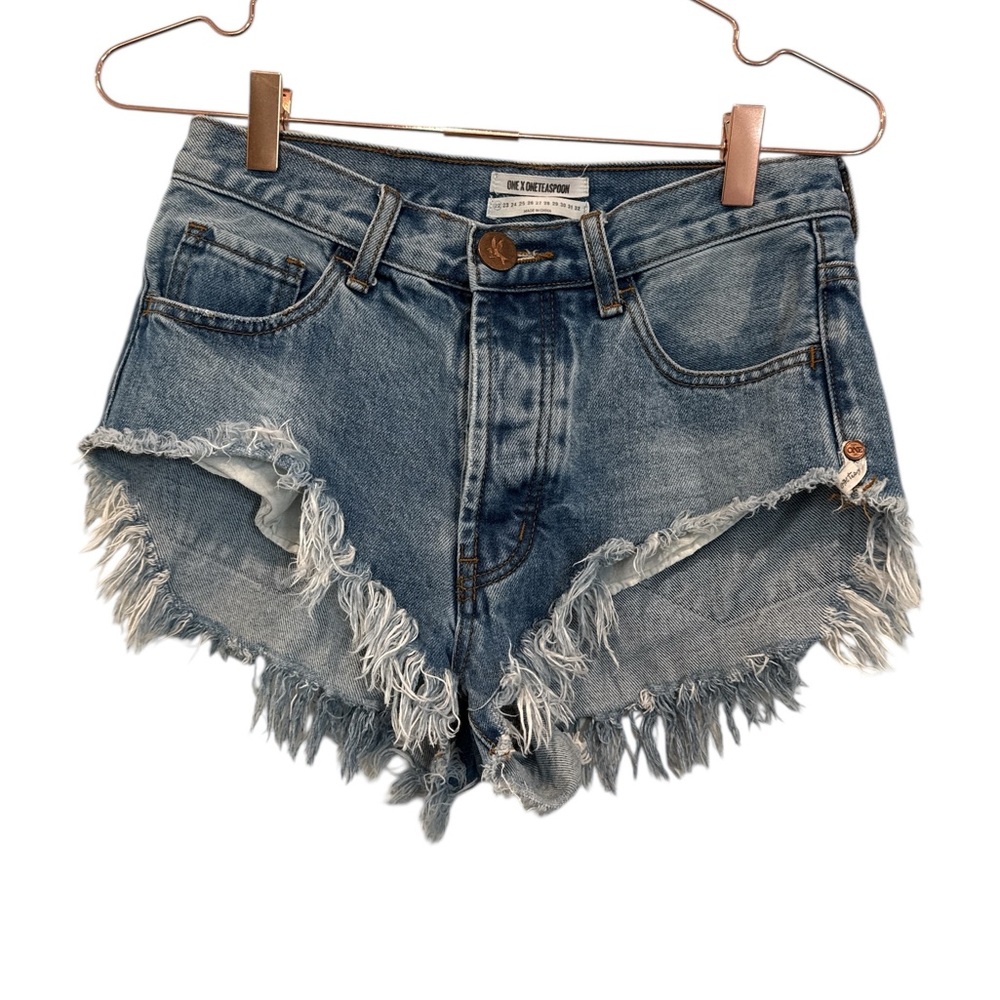 One Teaspoon roller jean shorts - Excellent shape - size 22/0 low waist